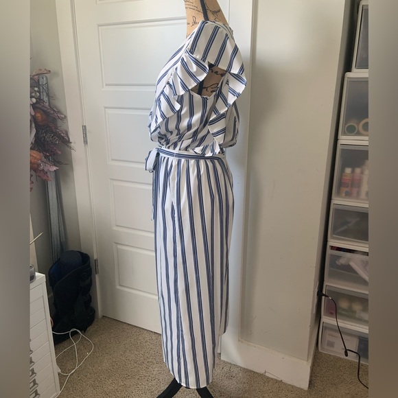 Blue and White Striped Jumpsuit with Ruffled Shoulders and Tie Waist - Picture 5 of 13